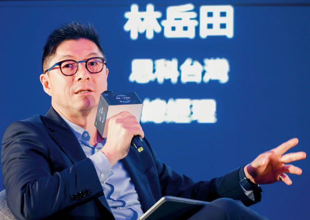 思科台灣總經理林岳田認為,AI不再只是輔助角色,而是企業營運的核心引擎,必須從基礎架構層重新設計,打造具備自主感知與即時回應能力的維運模式,才能真正發揮AI的戰略價值。