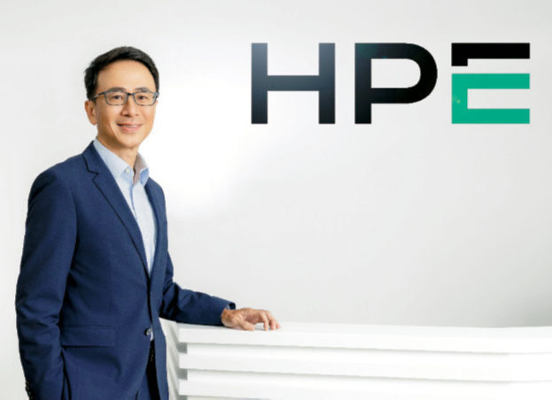 HPE台灣暨香港董事長王嘉昇認為,透過AI工廠與私有雲的結合,企業不僅可掌握資料主權與運算資源,更能以標準化的技術堆疊降低導入複雜度,讓生成式AI與代理型AI真正成為企業營運的核心驅動力。