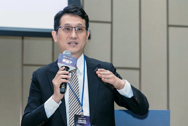 SEALSQ Taiwan業務協理陳聖凱提醒,量子破解威脅逼近,唯有硬體PQC晶片能提供物理級防護,以協助台灣產業在歐美法規轉型潮中搶得供應鏈先機。