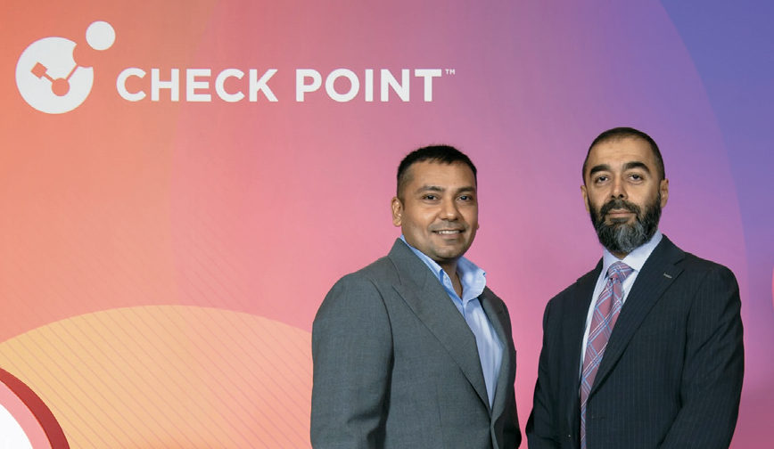 Check Point亞太及日本區資安長Jayant Dave(左)與亞太及日本區資安系統工程主管Bisham Kishnani(右)強調,面對快速變動的AI應用環境,企業唯有率先導入AI防護策略與技術,才得以抵禦現代化惡意攻擊威脅。