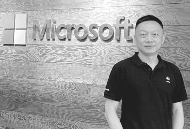 台灣微軟專家技術群總經理吳子強指出,AI代理人並不會取代AI助理,而是在企業環境中並存。